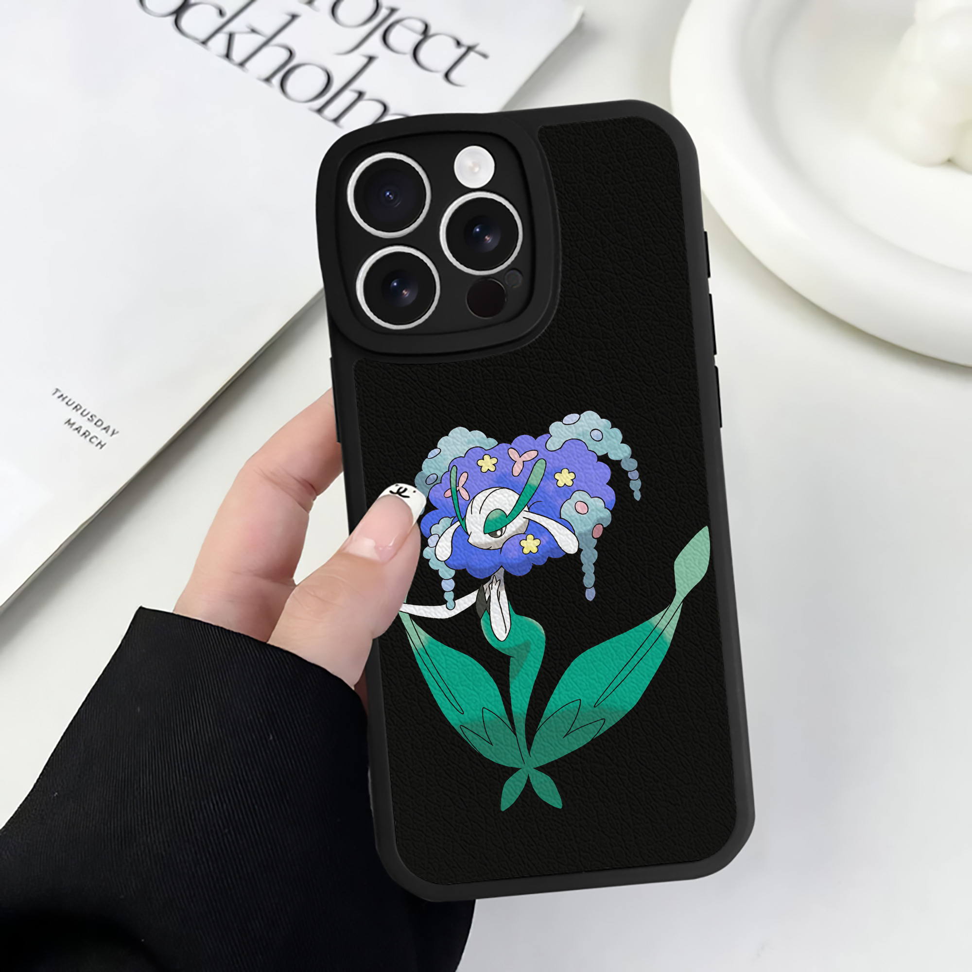 （画像用） ポケットモンスター Pokémon 【iPhone 16シリーズ対応】シリコンスマホケース（レザー調） 材質：シリコン